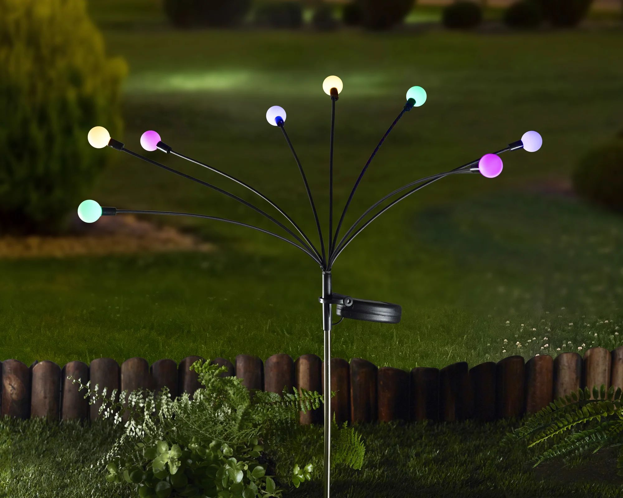 Solar-Leuchte GloGlobes, 8 Stiele, mehrfarbige LED